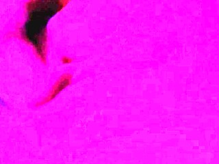 Amateur Close Up Squirting Masturbation