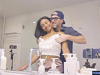Melanie Muse - Doggystyle Clip With Classy From