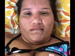 hijastro me follo en la casa cuando su papa no esta en casa