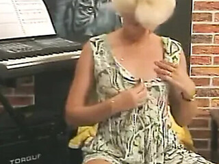 Blonde Mature with Small Tits Gives Blowjob and Makes Him Cum Hard