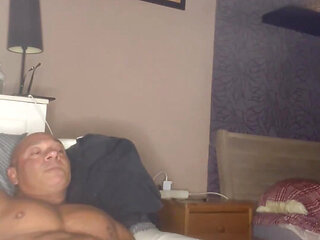 Mr Guru Bodybuilder Daddy Friend Hanjob Jerk Video Solo