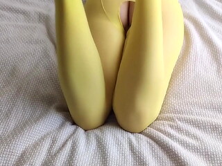 Sockjob by Girlfriend in yellow Pantyhose and White Ankle Socks