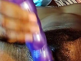 My Big Clit Makes Me Feel Horny to Finger My Pussy