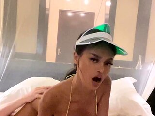amateur blowjob cumshot finish in her mouth