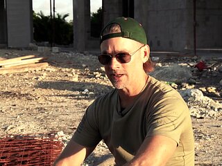 Behind the scenes of house building with a male pornstar. HD