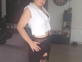 What Do You Think of My Outfit to Go to Work? You'd Last the Day Before