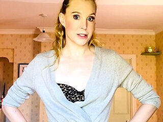 Cumshot amateur MILF suck and jerks dude in the bedroom