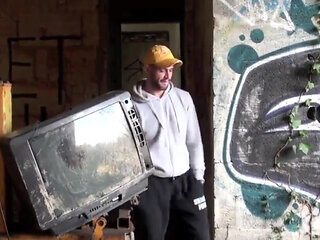 This is my friend Mike Tiger a sexy botom from Paris, used by the twink latino Diego De Lavega