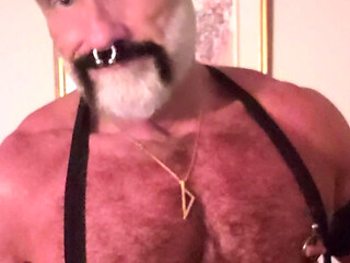 The Singlet Smoker