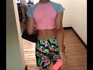 Encontrei esse twink na academia e levei ele pra comer em casa