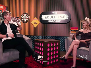 A Fun Interview With Cute And Tiny Coco Lovelock