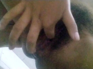 18 year girl  fingring video