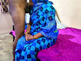 Indian desi bhabhi ko jamkar chaoda