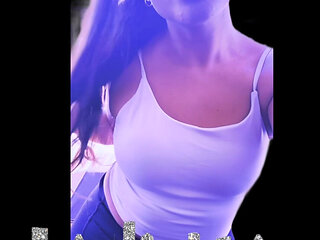 Say Hiiiii to Toxxxiicbarbiie From Texas