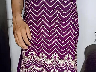 Gorgeous hot dress wearing and feel stepmom boobs and chut