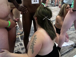 INTERRACIAL HOT GROUP SEX