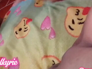 Beautiful Girlfriend Sucking Rich