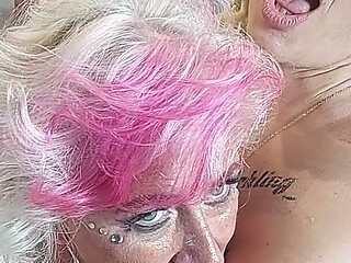 Granny Ahegao Fingering Blonde's Dripping Pussy Wild