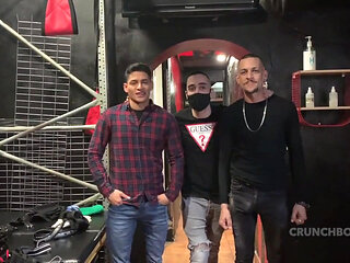 The Latino Santiago Rodriguez used raw by Nikollay