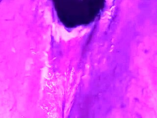 Gorgeous close up solo pussy toying from sexy solo stunner