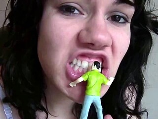 Lucy Skye - Giantess Lucy Eats Losers FemDom