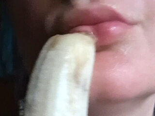 I Want This Banana in My Mouth Right Now...