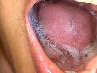 Deep Throat Upside Down Until Cum in Throat