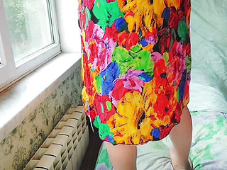 Hot Ladyboy Shemale Sexy Dancing in Front of The Neighbors