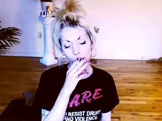 Solo webcam tranny masturbation