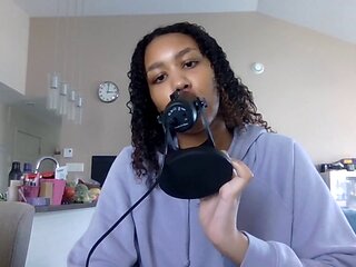 Sensual ASMR mic licking session with Sophy