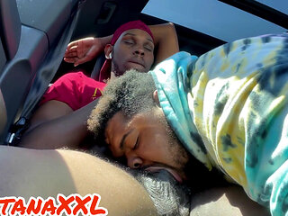 Car Fun with Santana Xxl