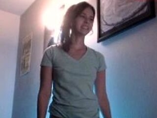 Young amateur teen in solo masturbation playing with herself