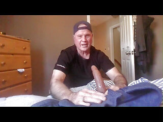 bikeman clips sucking dildo