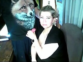 Housewife MILF blows hubby on balcony