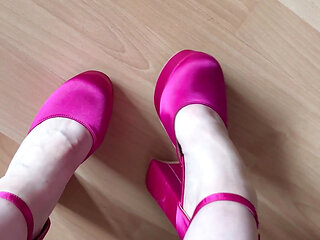 The Sounds of Walking in High Heels