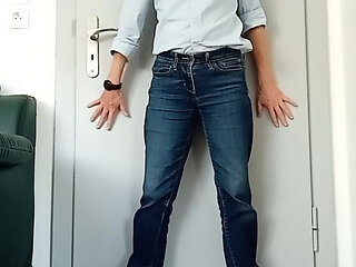 Striped shirt, jeans, sneakers