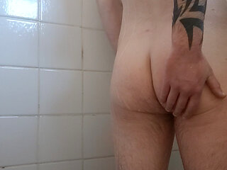 Play with ars and cum shower