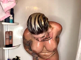 Cum Shower