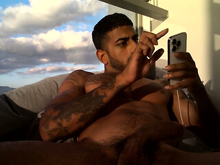 Just Jerking Vs1 the Shorter Video Is Me Cumming!