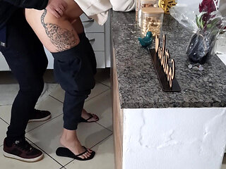 Stepdaughter Can't Even Rest While Having Breakfast