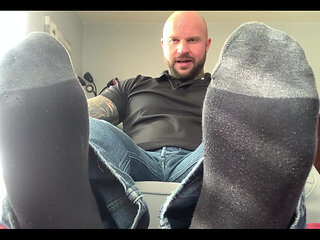 My Feet Itched so Much at Work All Day Today