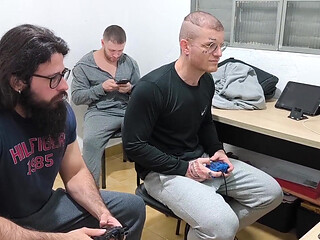 3 Heteros Playing Naked
