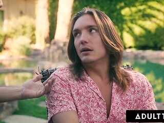 Penny Barber & Ryan Keely celebrate birthday with group sex