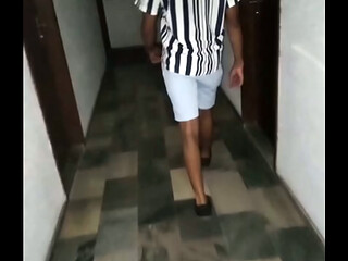 Ele Aceitou o Desafio na Rua