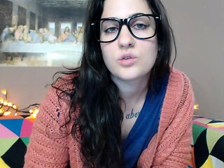 Amateur Gives A Smooth Handjob POV