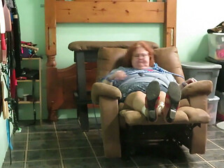 Oh no i wake up tied to a big chair in a strange place alone