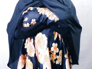 Muslim Hijabi Beautiful Housewife Fucking With Neighbor - With Clear Hindi Audio