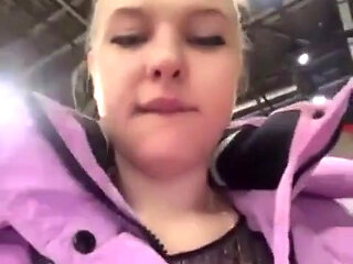 Masturbate and Vibrating Pussy in Locker Room