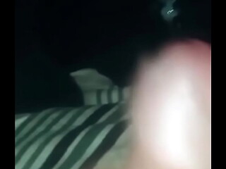 Botando leche
