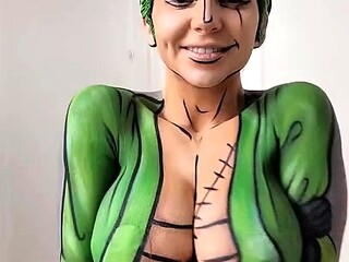 Bodacious cosplayer puts her perfect big tits on display